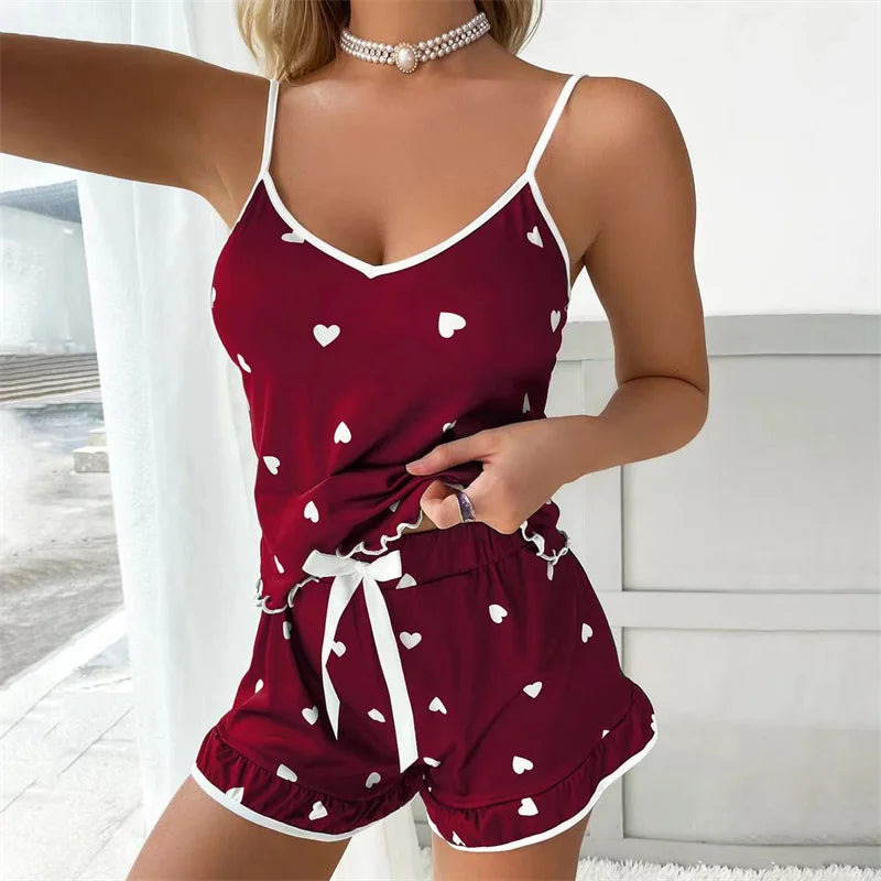 Pyjama short femme à petits cœurs et fines bretelles