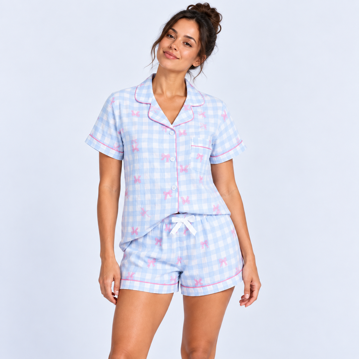 Pyjama short femme vichy bleu à nœuds roses