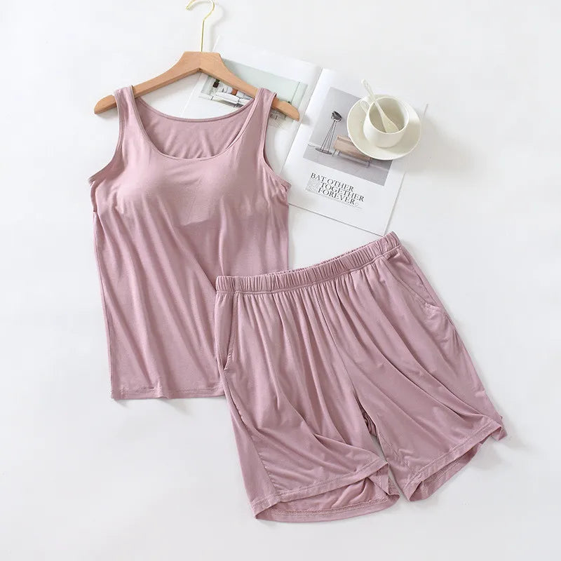 Ensemble pyjama femme uni avec débardeur et short