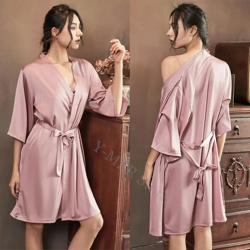 Peignoir femme satiné long à nouer