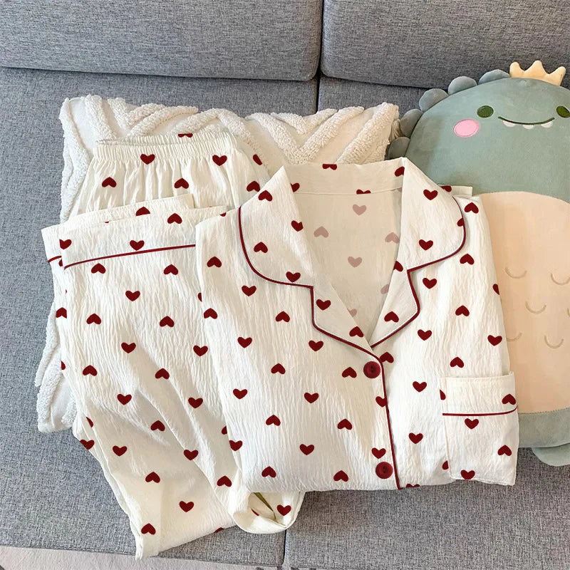 Pyjama femme blanc à petits cœurs rouges