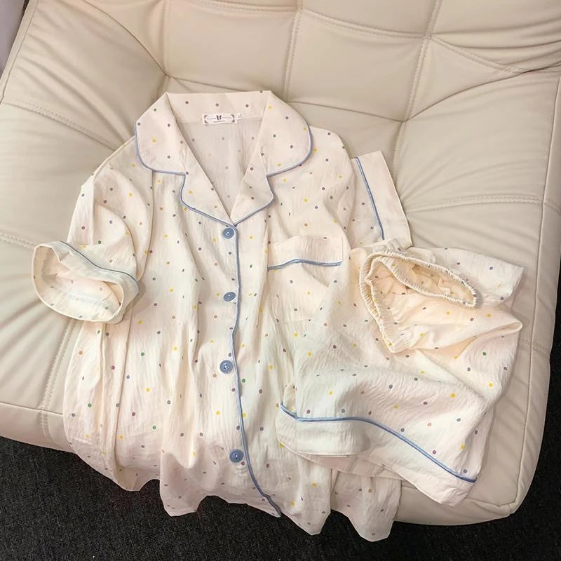 Pyjama femme en coton bleu à pois avec short