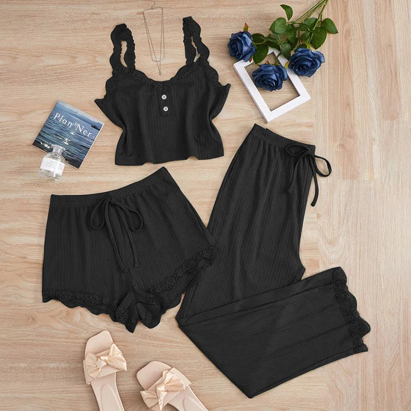 Ensemble pyjama femme 3 pièces avec dentelle