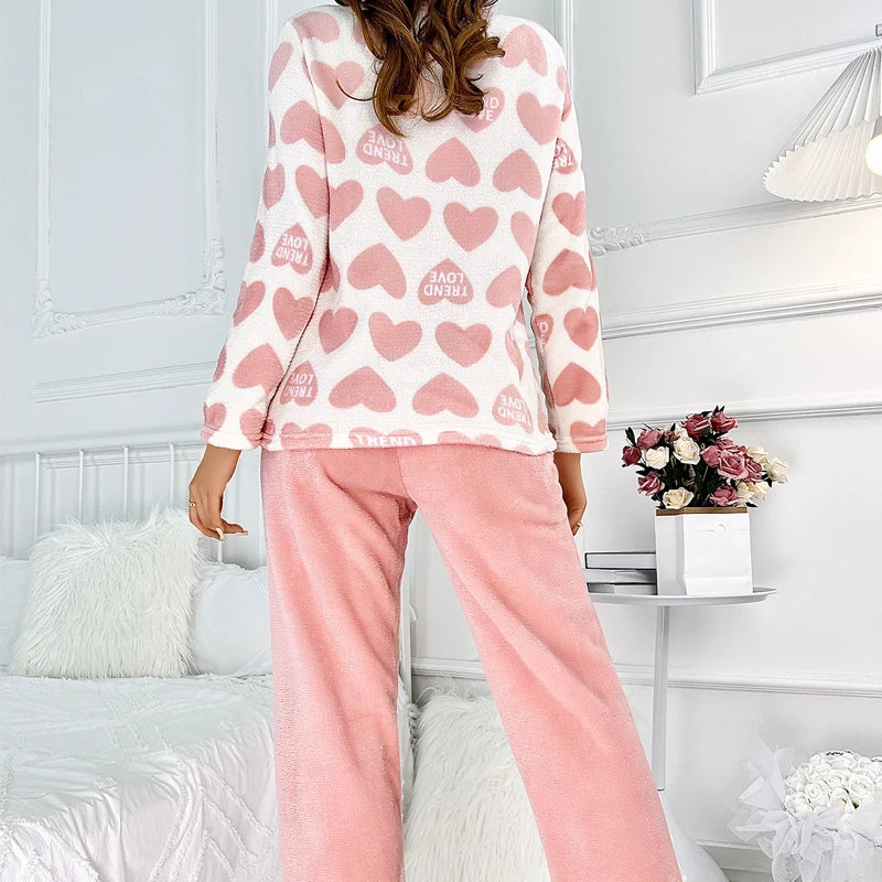 Pyjama hiver femme à cœurs avec pantalon uni