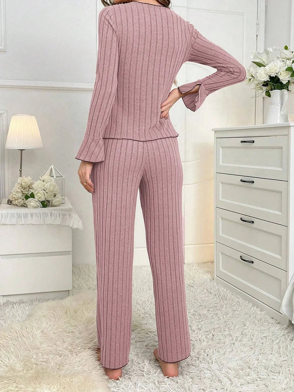 Ensemble pyjama femme côtelé avec fermeture à nœuds