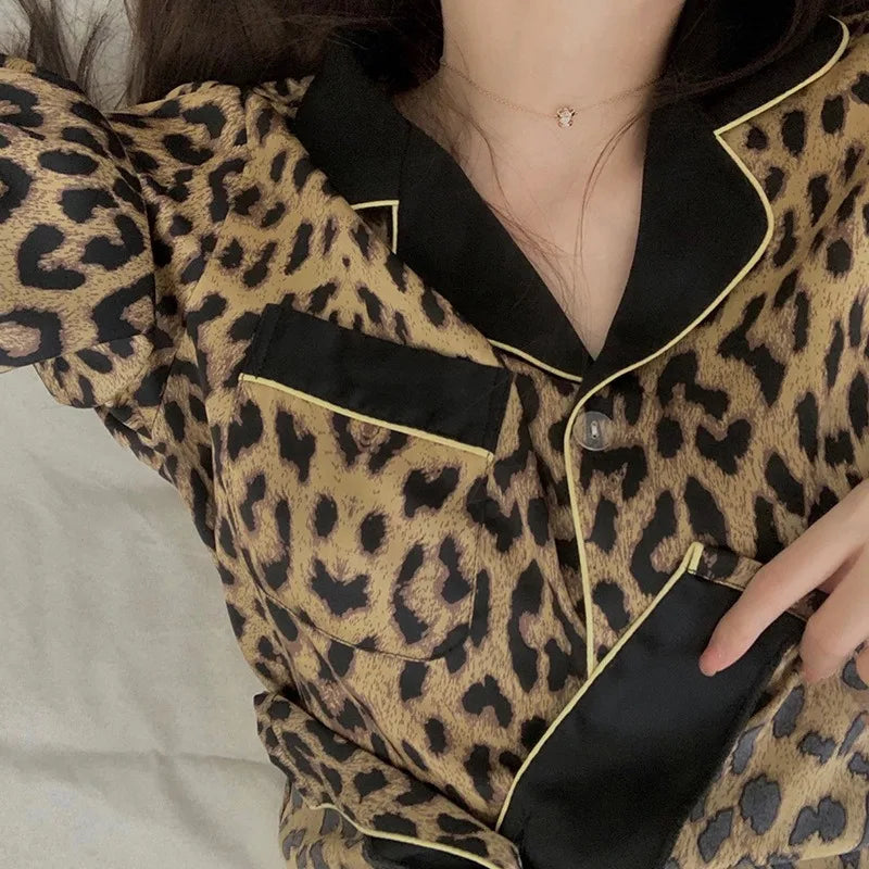 Ensemble pyjama femme léopard à manches longues