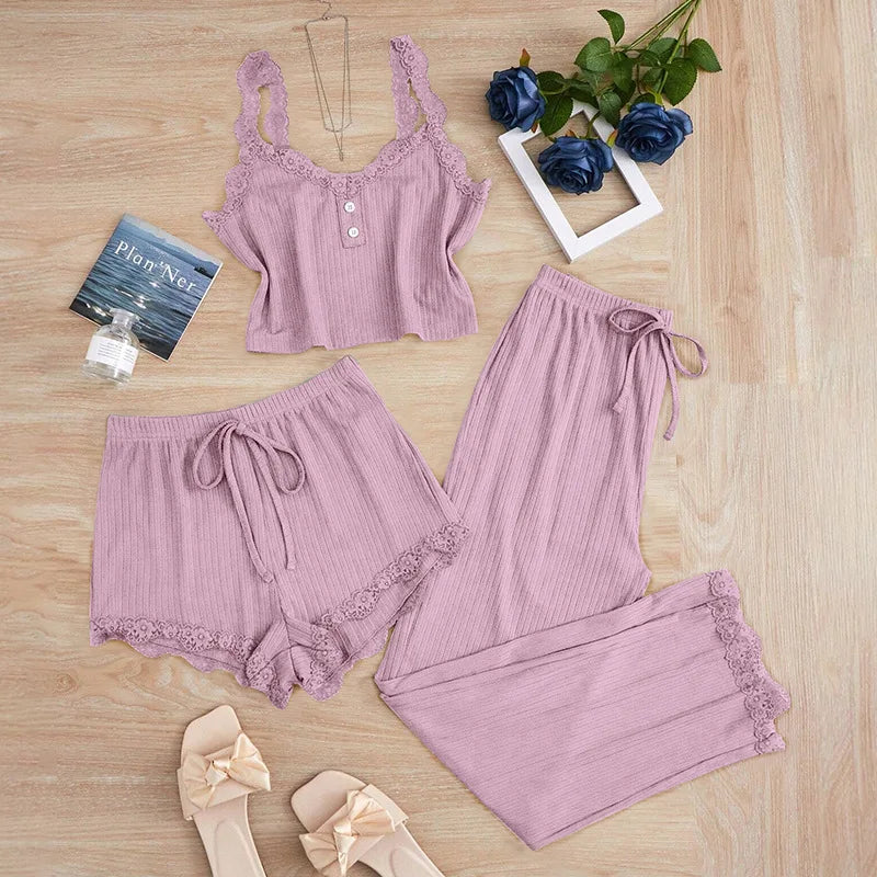 Ensemble pyjama femme 3 pièces avec dentelle