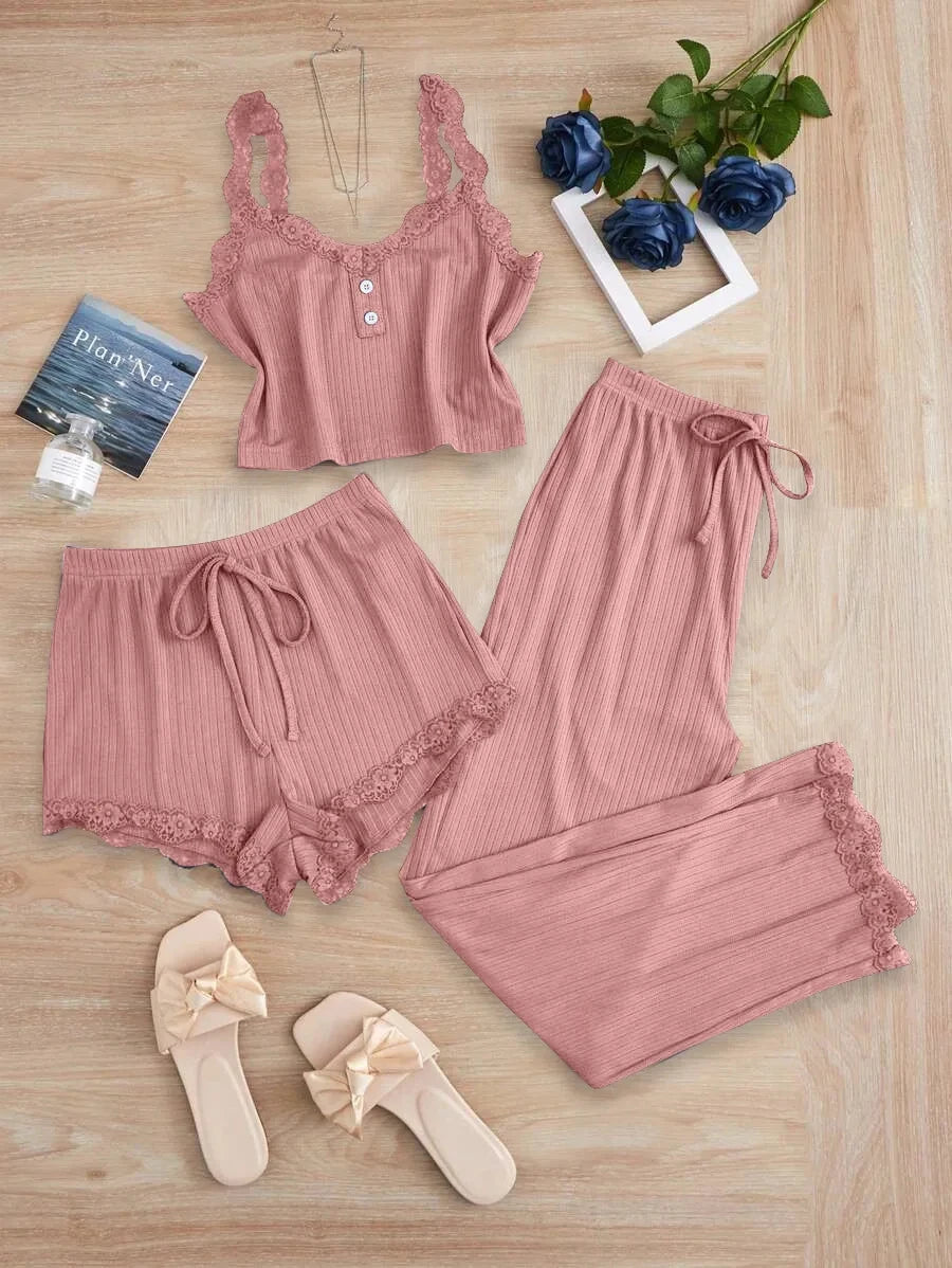 Ensemble pyjama femme 3 pièces avec dentelle
