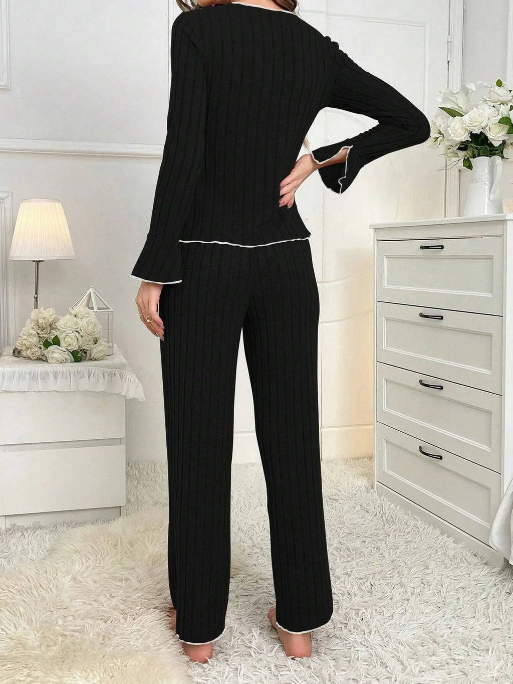Ensemble pyjama femme côtelé avec fermeture à nœuds