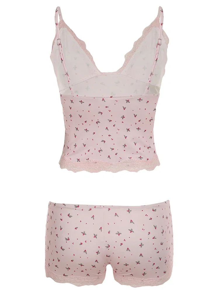 Pyjama femme fleuri avec caraco en dentelle et short