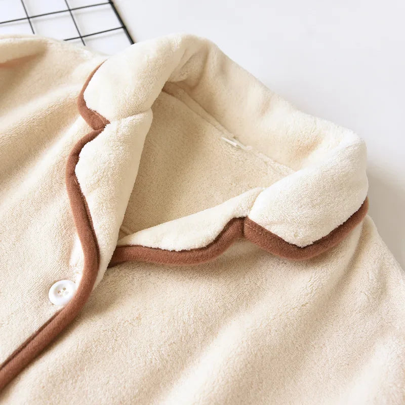 Ensemble pyjama femme épais en flanelle avec passepoils